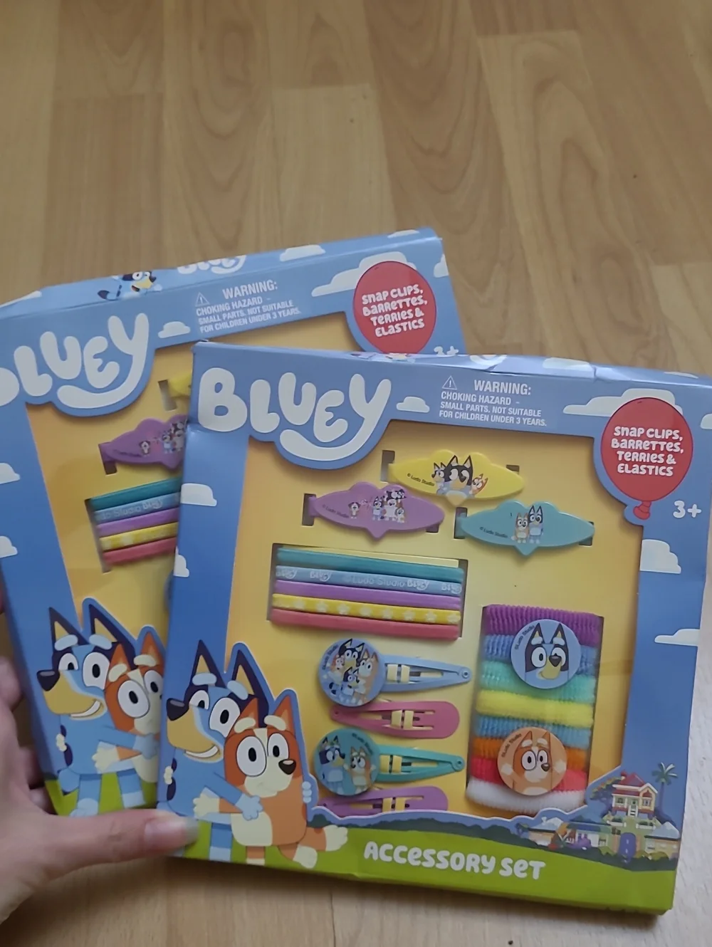 Luv Her Bluey Girls 20 Piece Accessory Set with 3 Barrettes, 4 Snap Hair Clips,